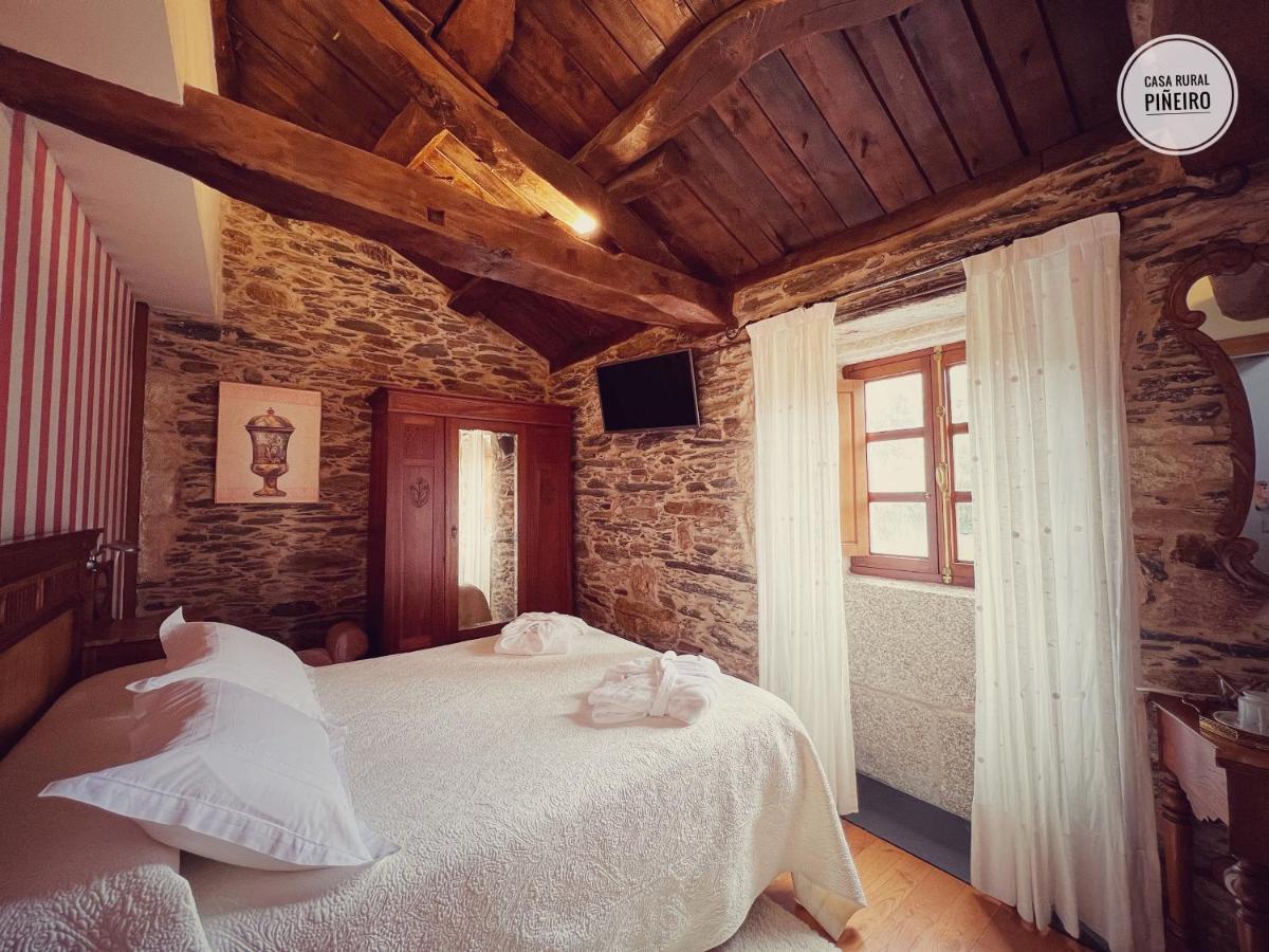 Casa Pineiro Guest House Monfero Exterior photo