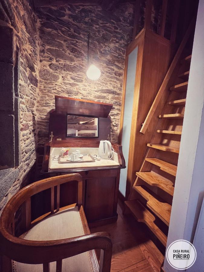 Casa Pineiro Guest House Monfero Exterior photo