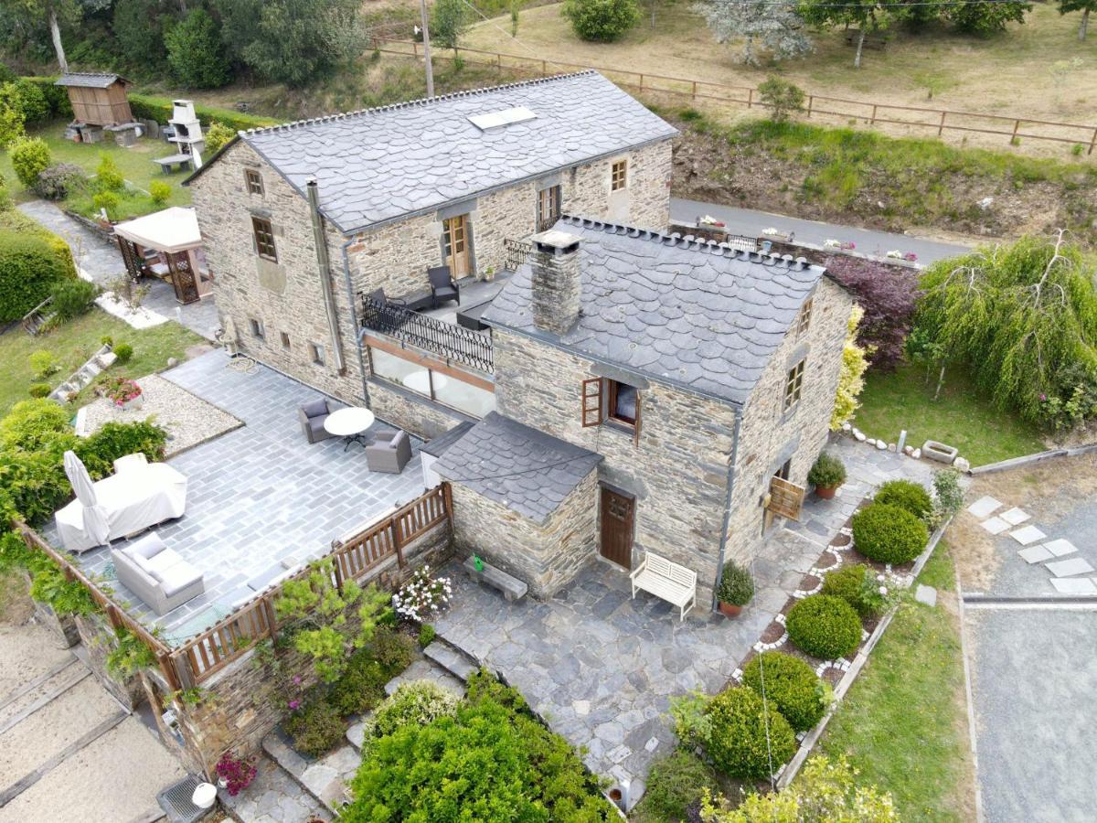 Casa Pineiro Guest House Monfero Exterior photo