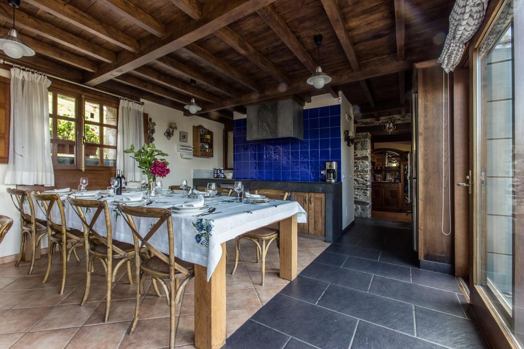 Casa Pineiro Guest House Monfero Exterior photo