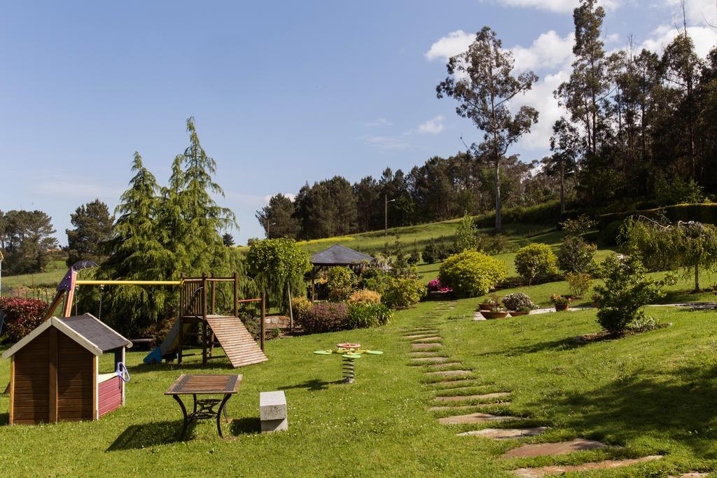 Casa Pineiro Guest House Monfero Exterior photo